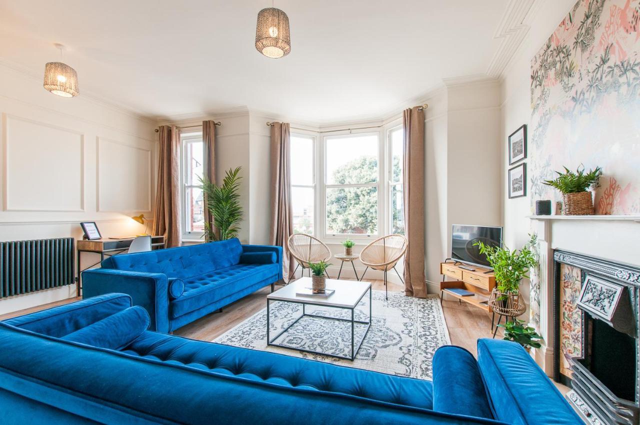 Queen Palm - - 3 Mins Walk To Margate